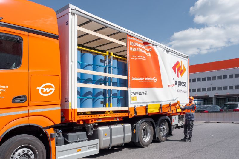 Gebrüder Weiss, Logistikdienstleister, Österreichischen Handballbund, Logistikstandort, Kontraktlogistik, Logistikflächen, Distributionsunternehmen, Lagerung, Transport